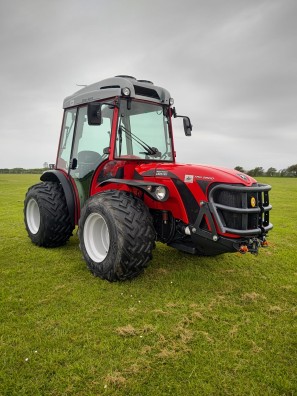 The Ultimate Alpine Tractor: 87hp TTH9800. (sold)